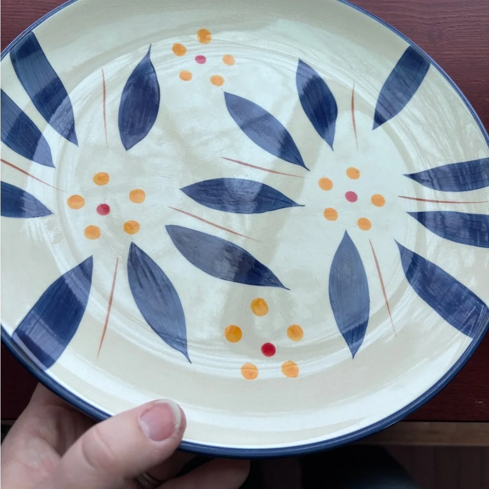 Old World Plates TempTations by Tara Blue Set of four Vintage